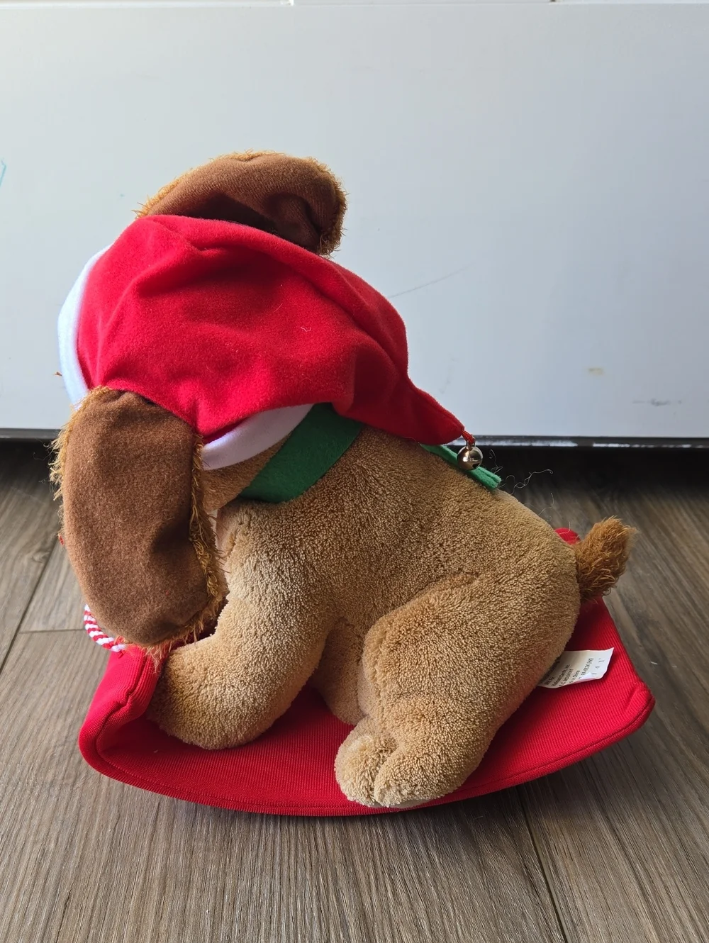 Hallmark Rockin' Rover Animated Singing Dog